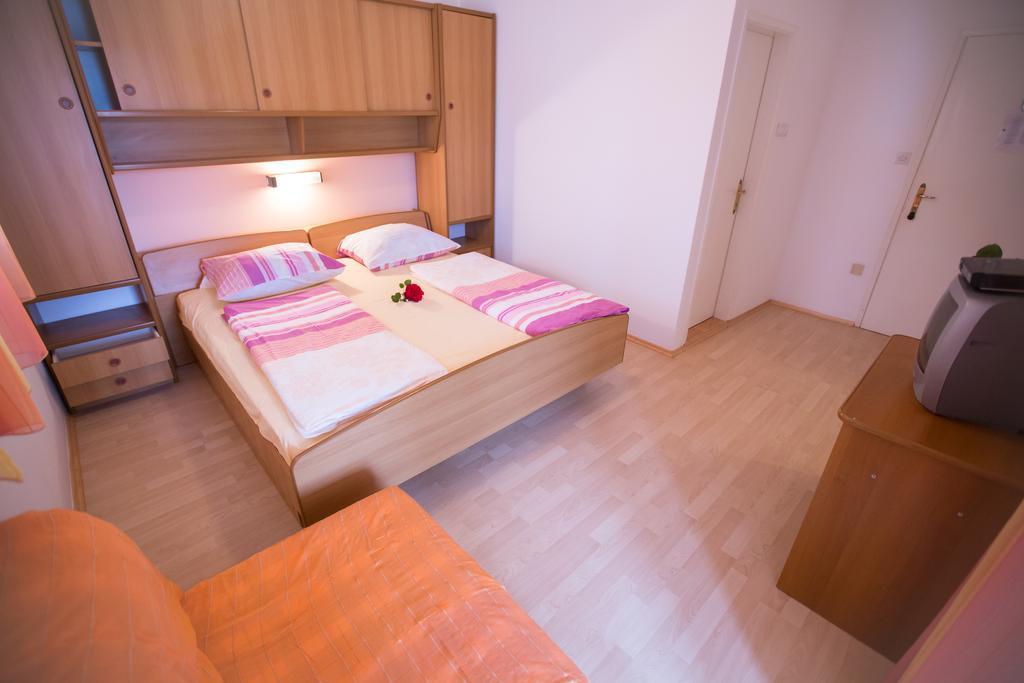 Apartments Dunja Piric Lopar Szoba fotó